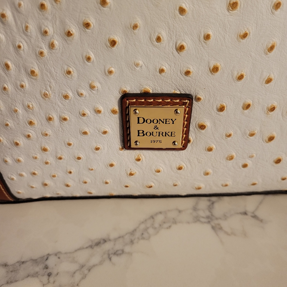 Dooney and Bourke Ostrich Domed Zip Satchel Bone with Wallet. New with tags. - Picture 4 of 4